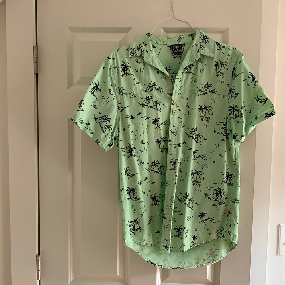 Catch surf party shirt